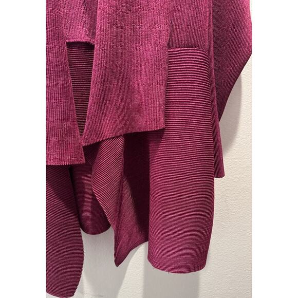 Catherine’s Size 3X 26 28 Textured Purple Pink Wrap Top Lightweight Cardigan - Picture 6 of 9
